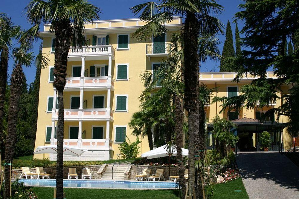Villa Sofia Hotel การ์โดเน ริเวียรา ภายนอก รูปภาพ