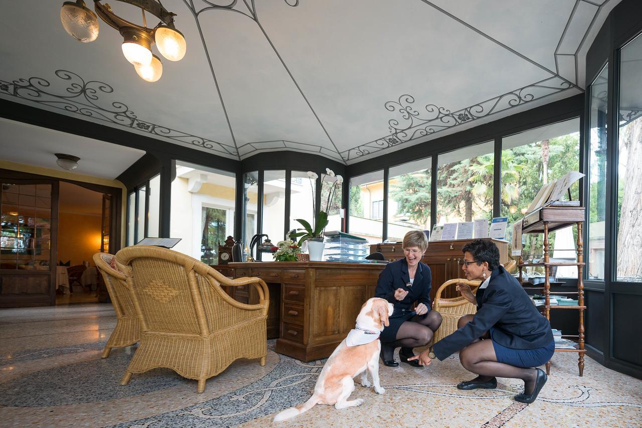 Villa Sofia Hotel การ์โดเน ริเวียรา ภายนอก รูปภาพ